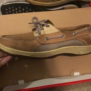 Sperry boat shoe